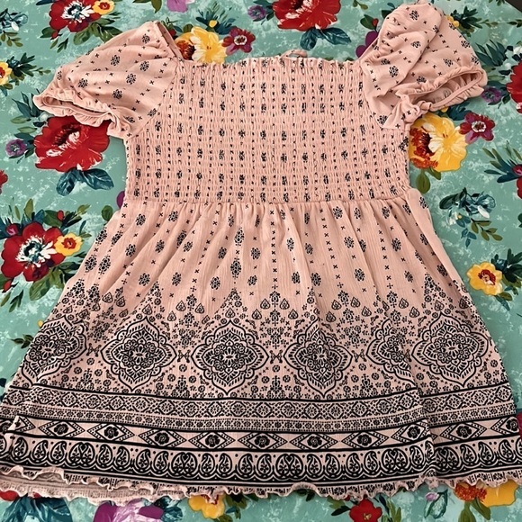 🎈NWOT No boundaries shirt for sale size medium! 3/$20 - Picture 5 of 6